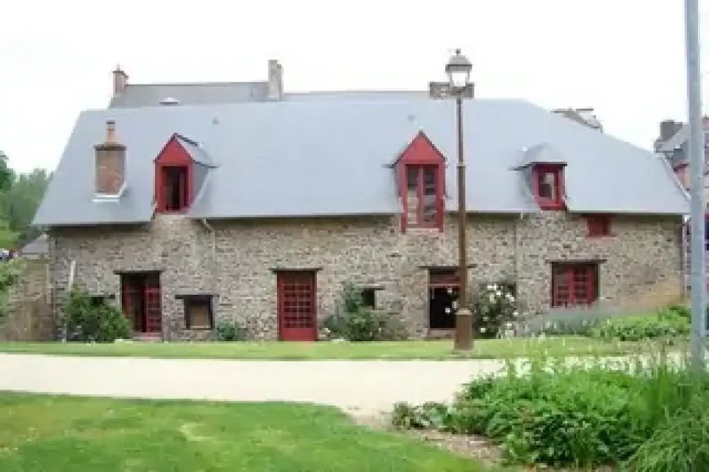 Rénovation Patrimoine Rennes : l'excellence et la tradition par Niel Couverture